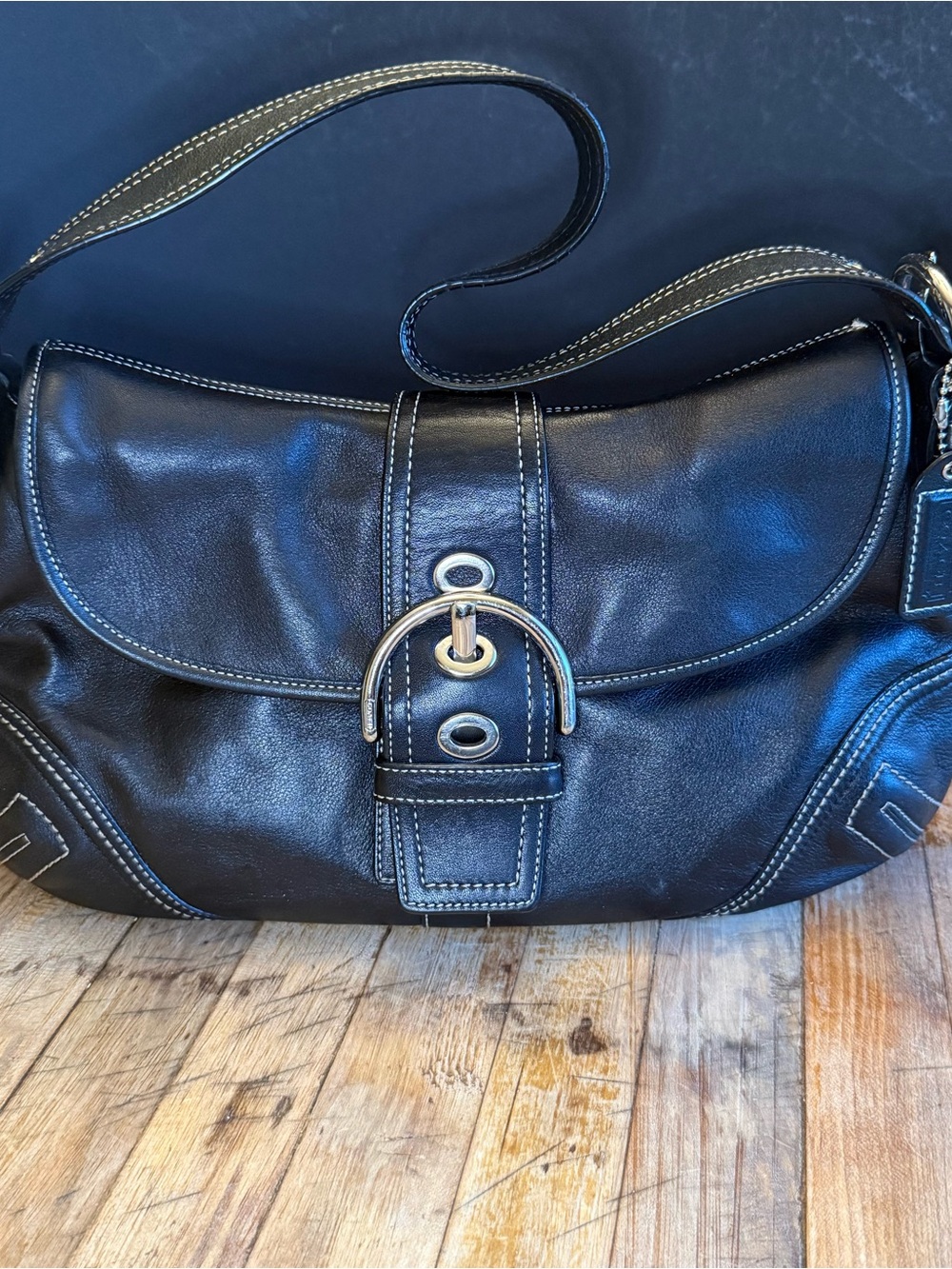 Vintage COACH Black Leather F10192 Soho Buckle Flap Shoulder Bag Purse